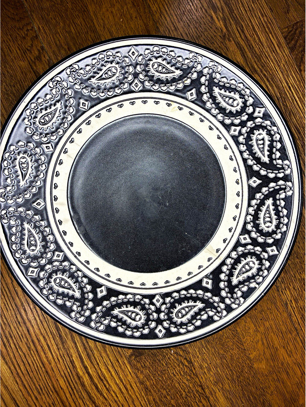 home Stoneware Round Dinner Plate, Black & White Paisley, MW/DS Safe